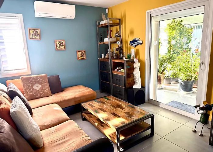Villa Zen, Piscine, Jardin Balinais, 6 Personnes Colombiers (Herault)