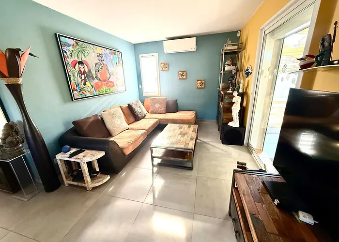 Zen, Piscine, Jardin Balinais, 6 Personnes Villa